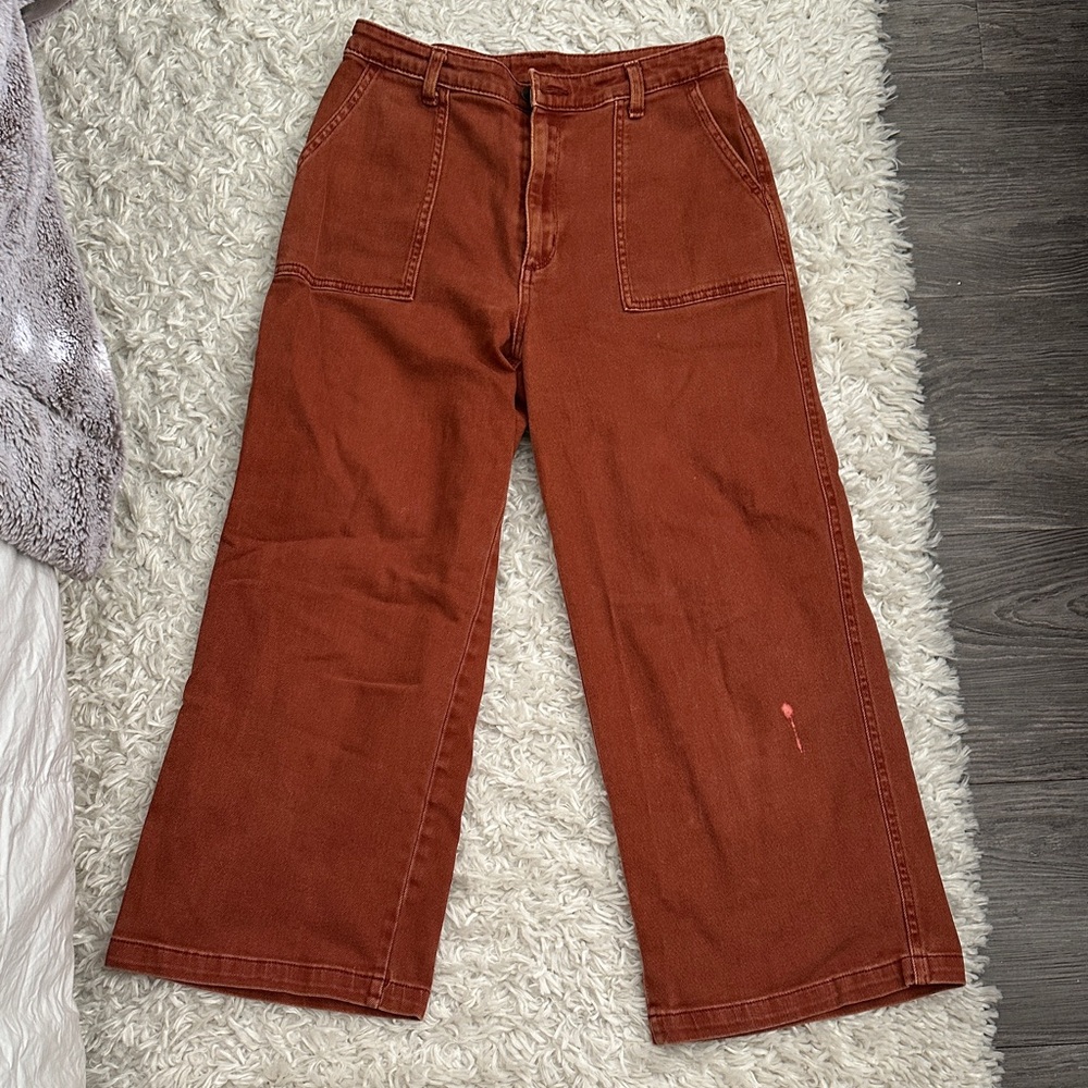 Universal Thread Rust Capris - image 1